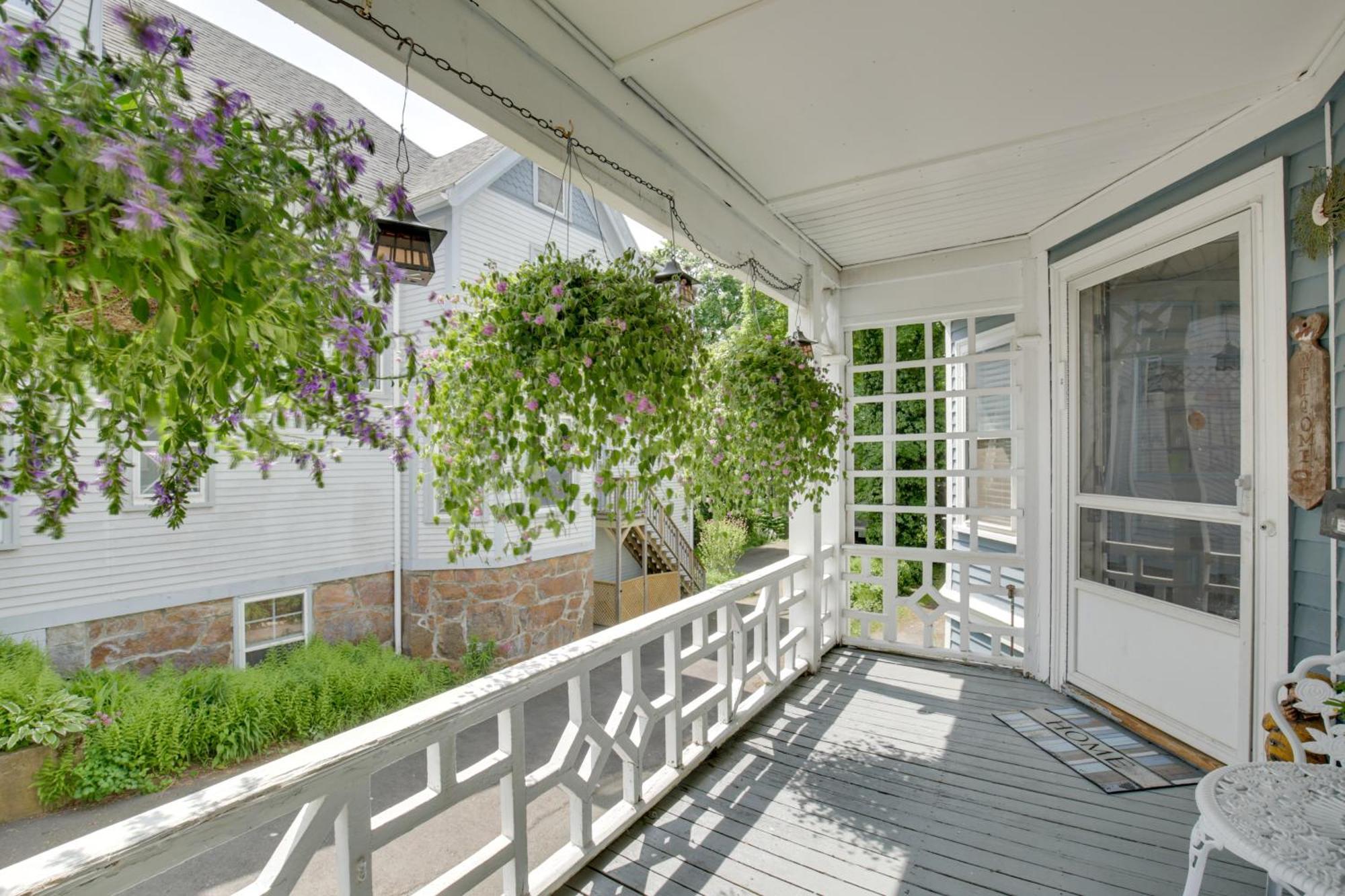 Quaint Beverly Townhome Walk To Beach And Downtown! Екстериор снимка