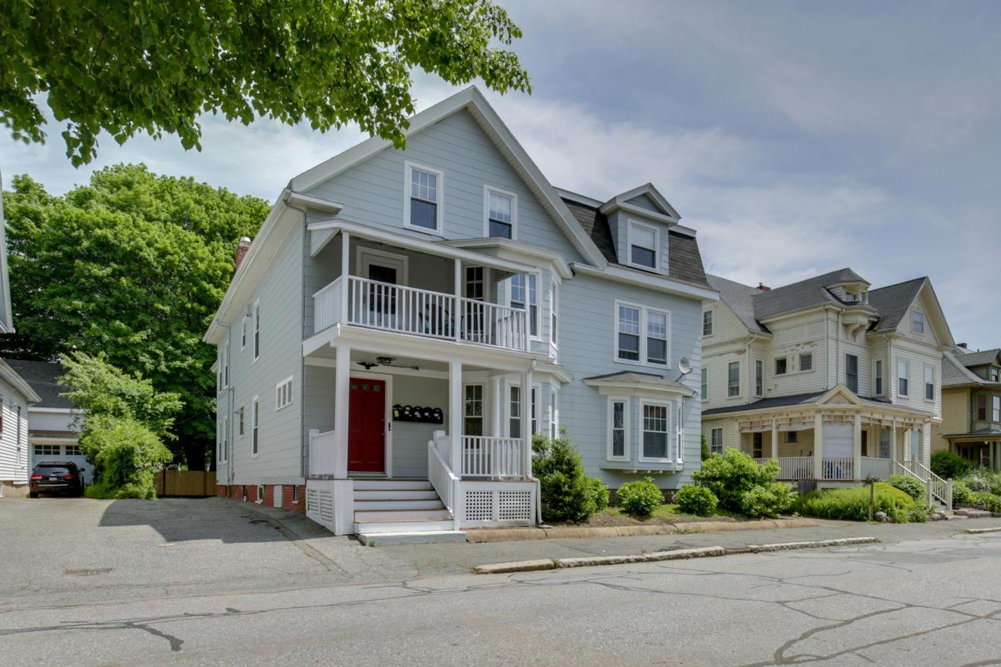 Quaint Beverly Townhome Walk To Beach And Downtown! Екстериор снимка