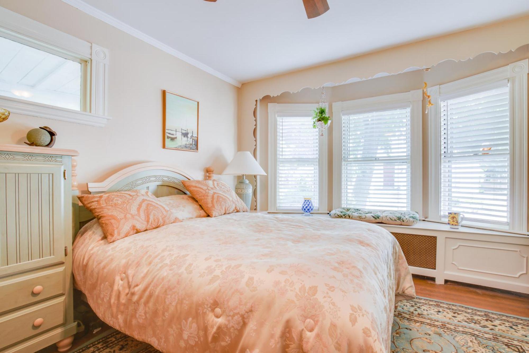 Quaint Beverly Townhome Walk To Beach And Downtown! Екстериор снимка